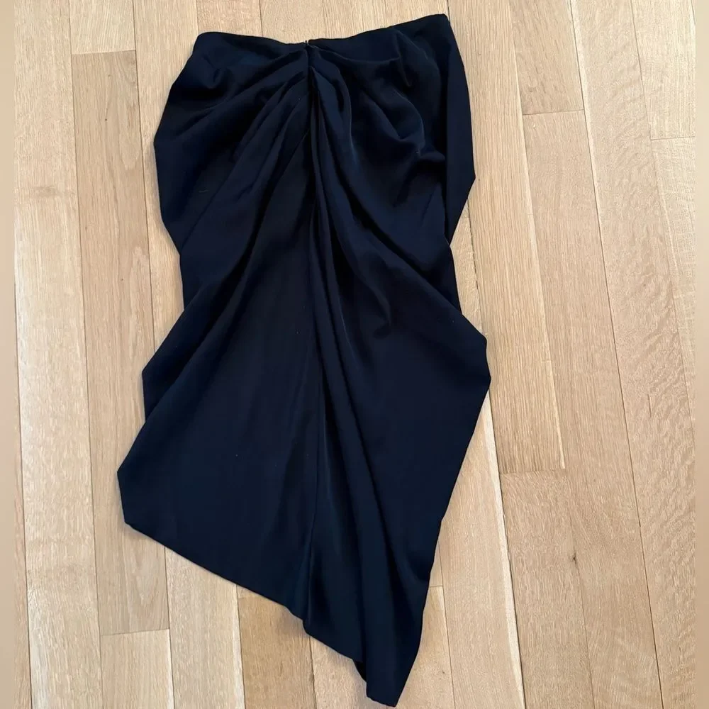 SHEIN Black Asymmetrical Women's Skirt